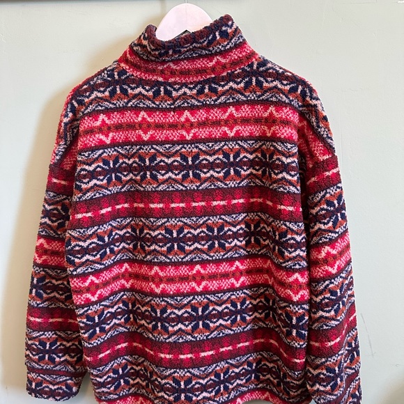 AE Sherpa Quarter Zip Pullover - Picture 4 of 4